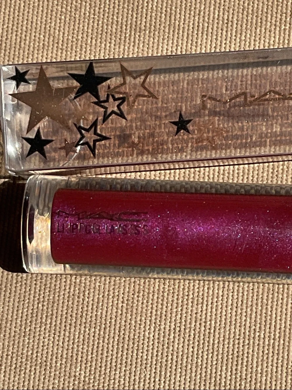 MAC Sparkle Lip Gloss in Shimmering Fuchsia, Star Memoire